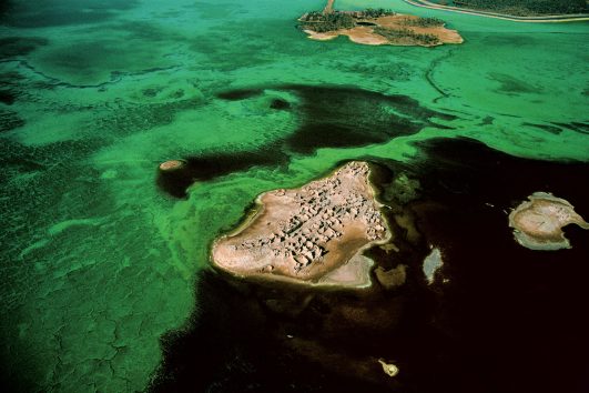 Desert Treasures Tour: 10 Days / 9 Nights